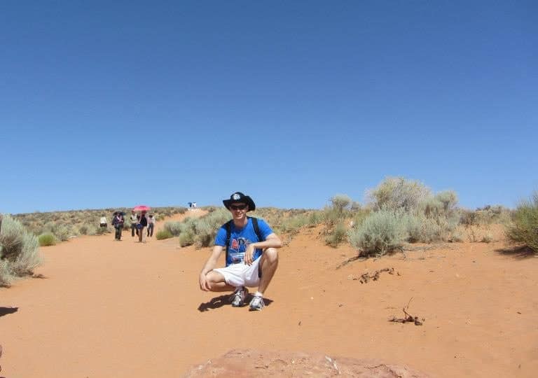 Camino desde el parking hasta la Curva de la Herradura