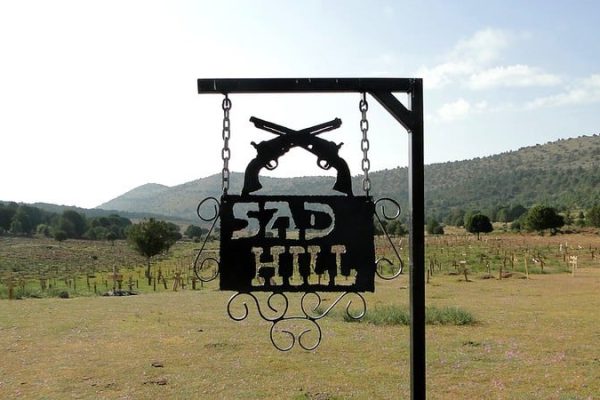 cementerio-sad-hill-cartel