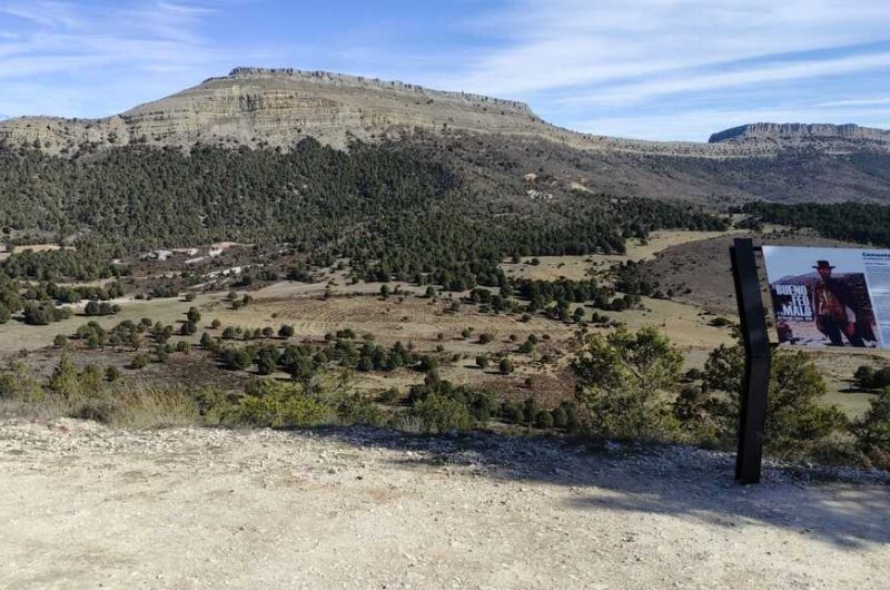 Vistas desde arriba del Cementerio de Sad Hill en Burgos