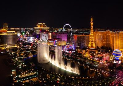 Fuentes del Bellagio en Las Vegas desde helicóptero
