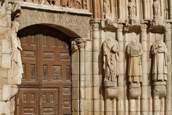 portada-iglesia-san-esteban-burgos Portada Iglesia de San Esteban en Burgos