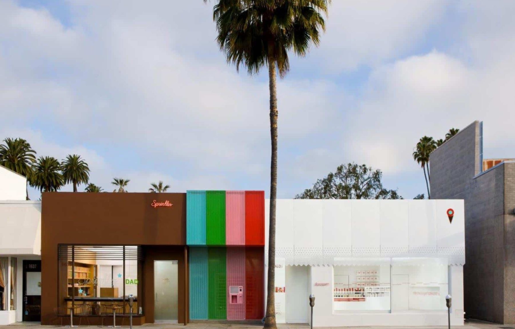 sprinkles-cupcake-atm-2