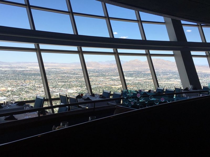 stratosphere-las-vegas-restaurante-360