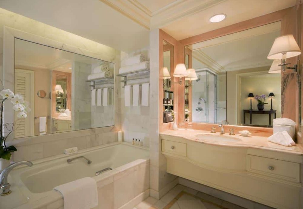 the-peninsula-beverly-hills-baño hoteles de lujo en beverly hills
