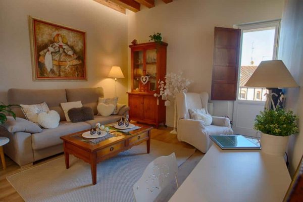 alojamiento-burgos-catedral-salon